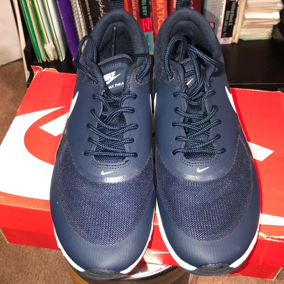 Nike Air Max Thea Sz. 7.5 - Picture 3 of 8